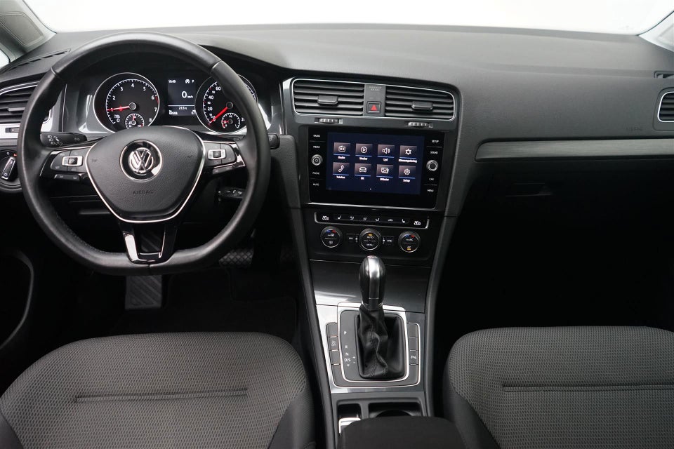 VW Golf VII 1,5 TSi 130 Comfortline DSG 5d