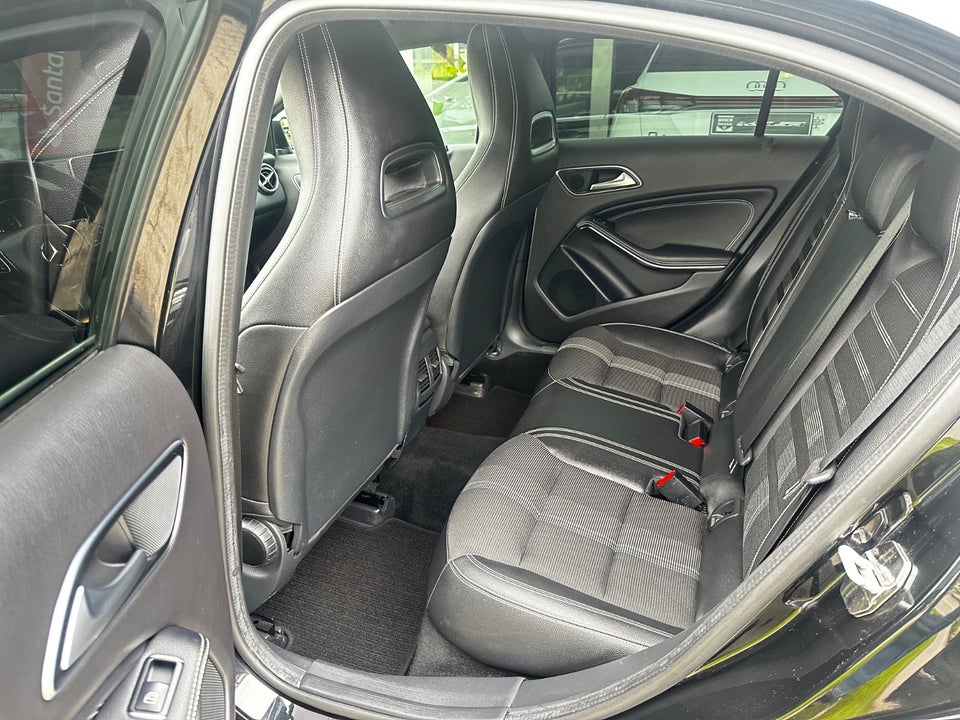 Mercedes A200 1,6 Urban aut. 5d