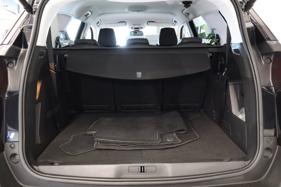 Peugeot 5008 1,5 BlueHDi 130 Allure 7prs 5d