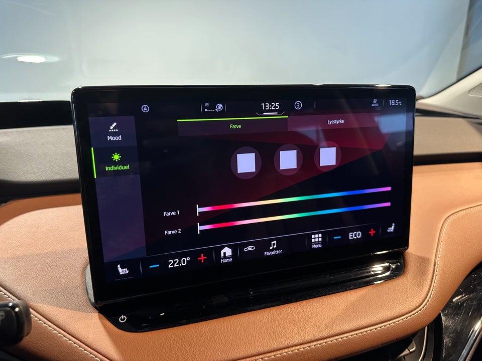 Skoda Enyaq 80x iV ecoSuite 5d