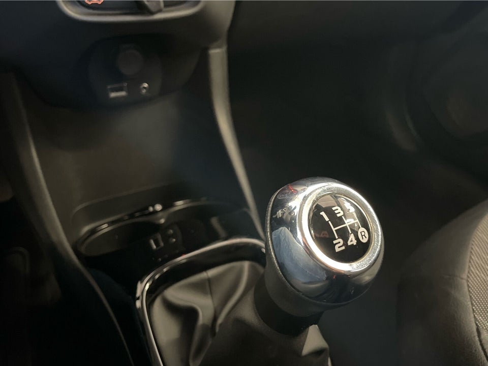 Toyota Aygo 1,0 VVT-i x-clusiv 5d