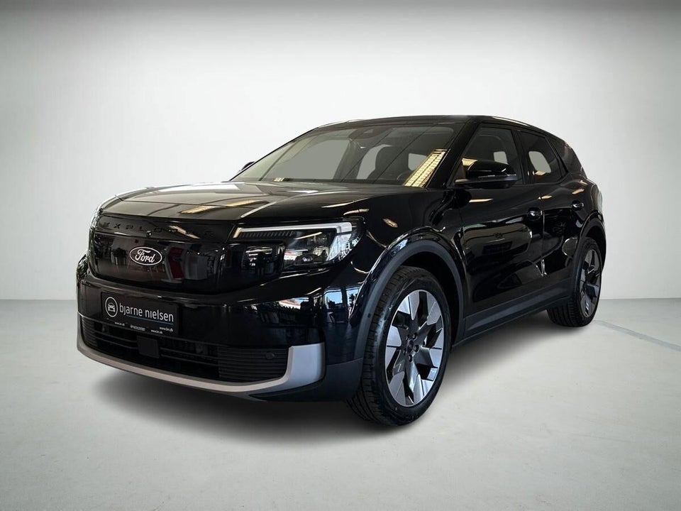 Ford Explorer 77 Premium Extended Range 5d