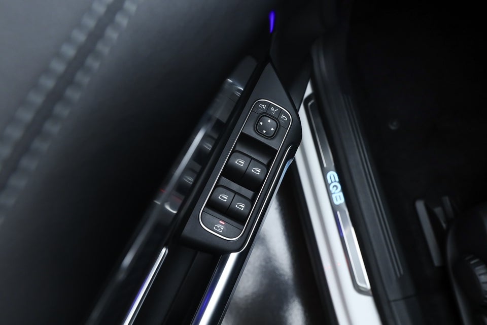 Mercedes EQB350 AMG Advance 4Matic 5d