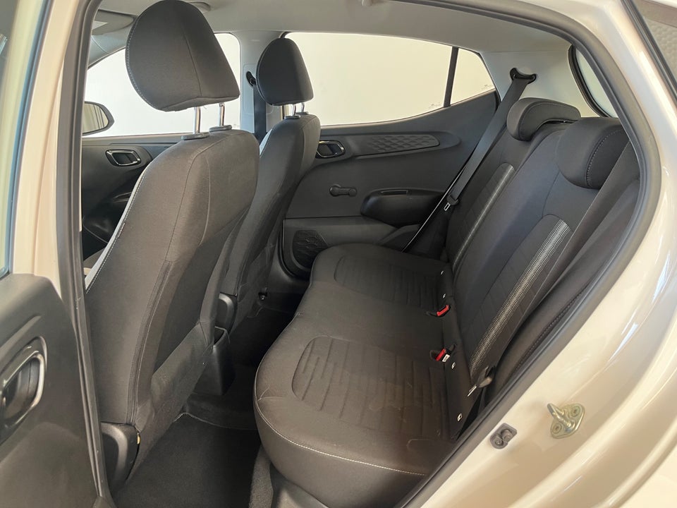 Hyundai i10 1,0 MPi Advanced 5d