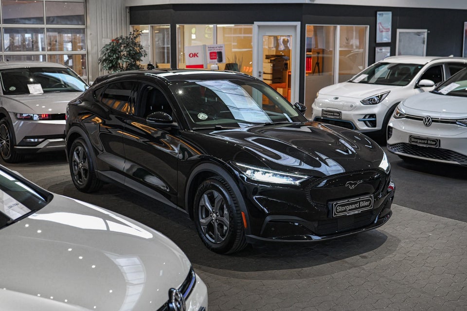 Ford Mustang Mach-E 75 Standard Range 5d