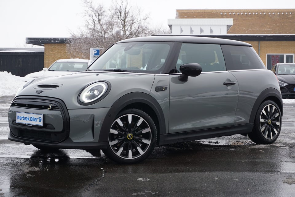 MINI Cooper SE Edition Premium Plus 3d