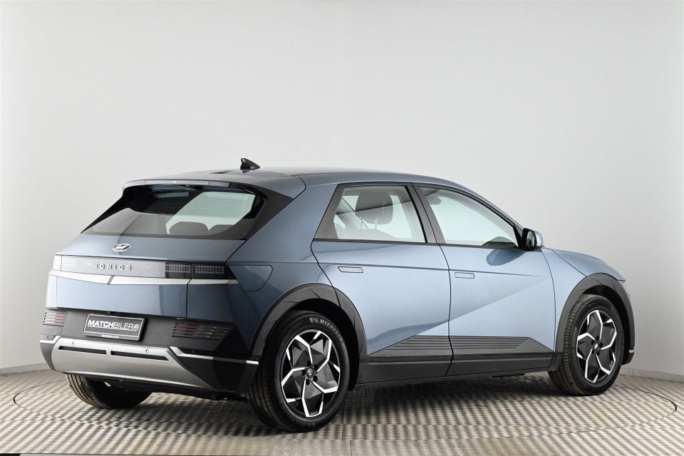 Hyundai Ioniq 5 77 Essential 5d