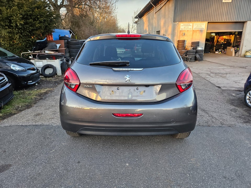 Peugeot 208 1,2 e-THP 110 Sport Sky 5d