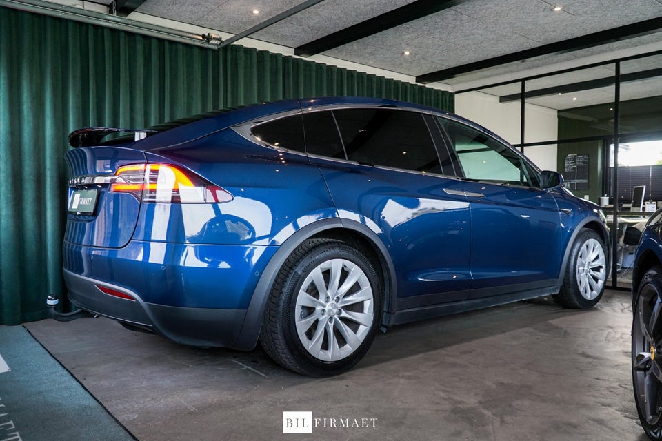 Tesla Model X 75D 5d