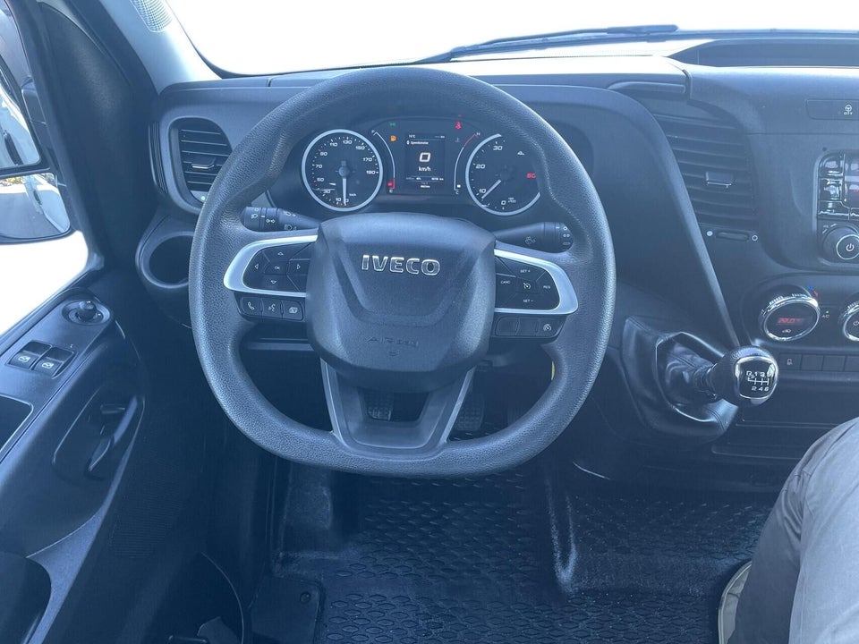 Iveco Daily 2,3 35S16 3450mm Lad 2d