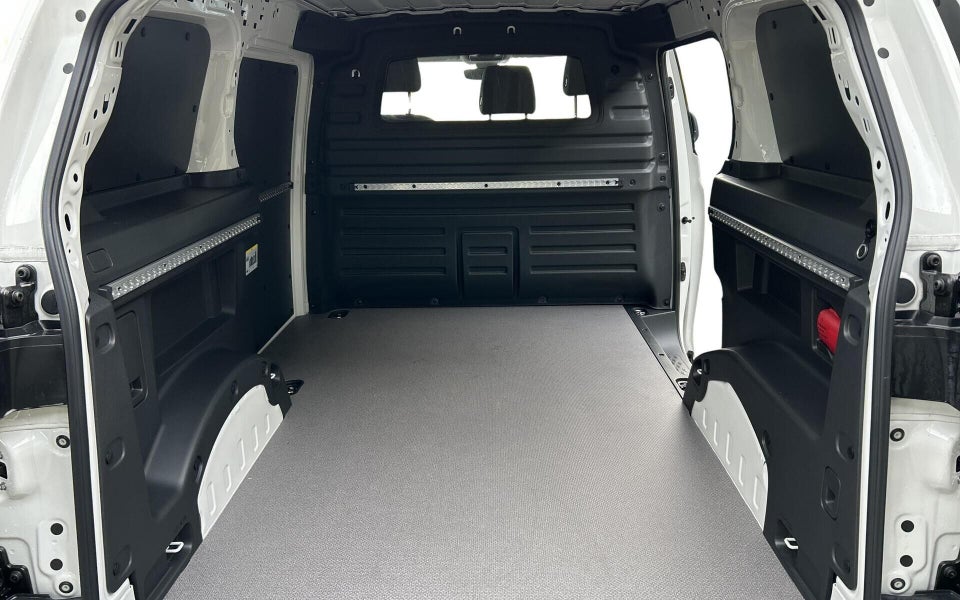 VW ID.Buzz 79 Cargo Comfort