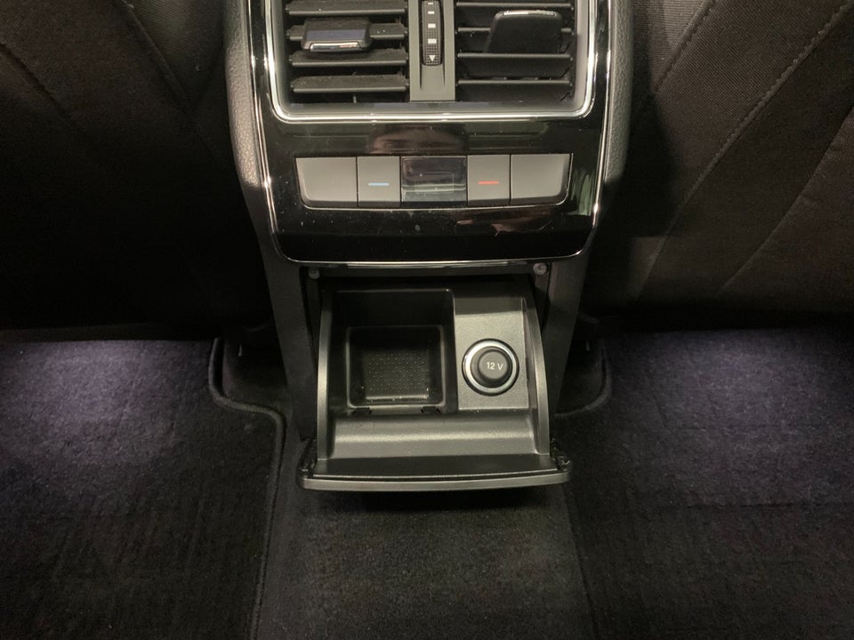 Skoda Superb 2,0 TSi 272 Style Combi DSG 4x4 5d