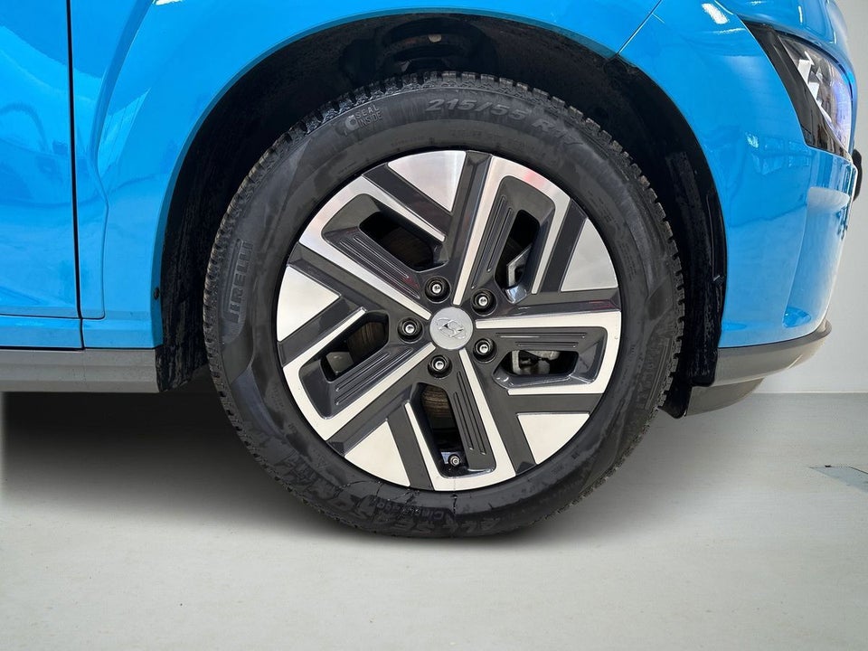 Hyundai Kona 64 EV Ultimate 5d