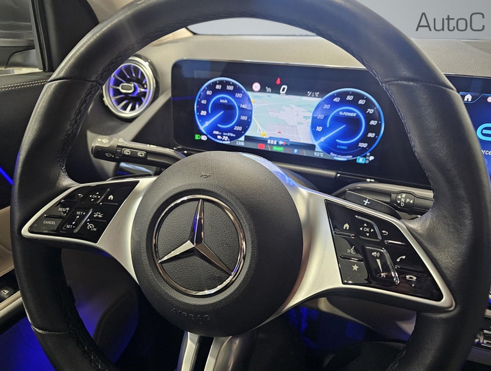 Mercedes EQA250 Progressive 5d