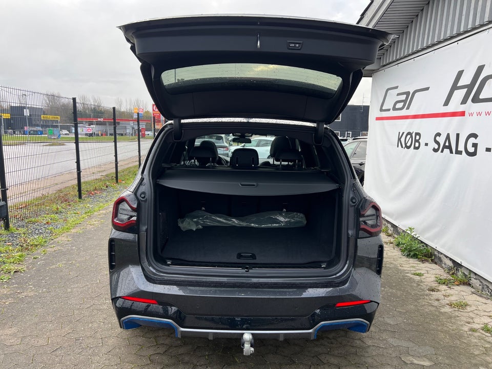 BMW iX3 Charged Plus M-Sport 5d