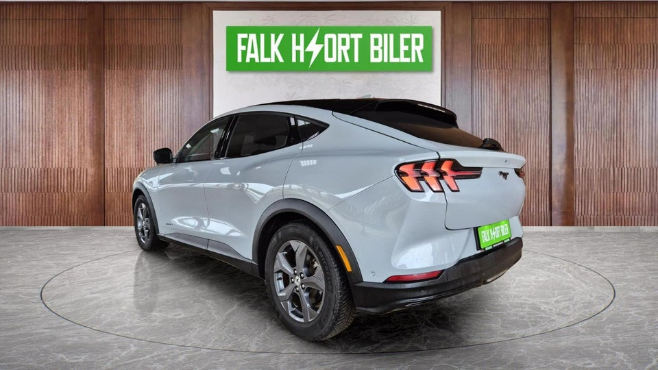 Ford Mustang Mach-E 68 Standard Range 5d