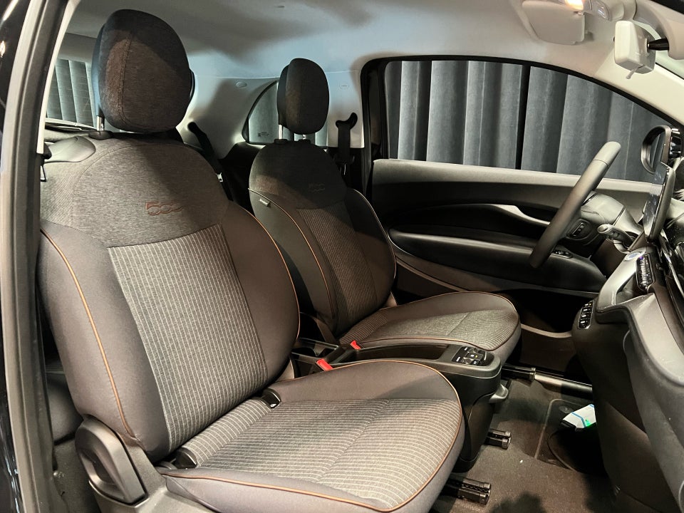 Fiat 500e 42 Icon 3d