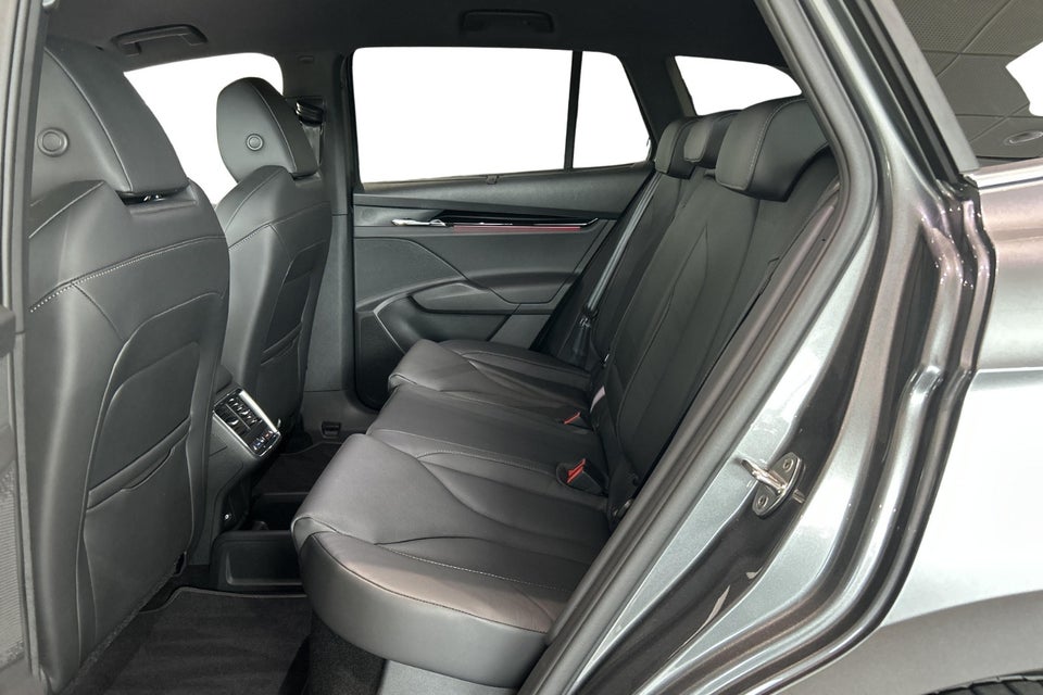 Skoda Enyaq 85x iV Laurin & Klement 5d