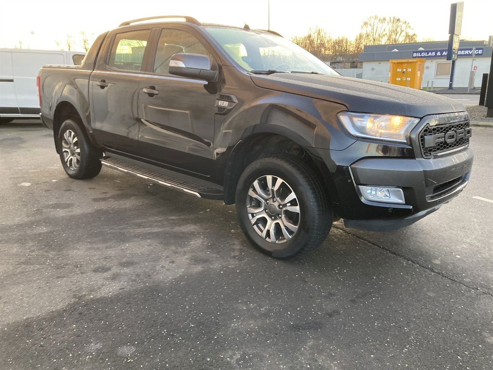 Ford Ranger 3,2 TDCi Db.Kab Wildtrak aut. 4x4 4d