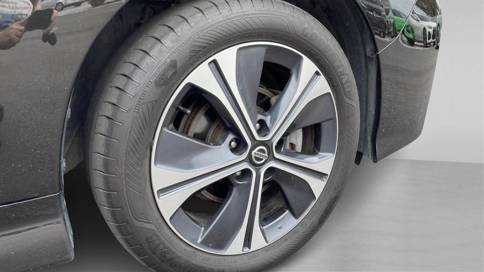 Nissan Leaf 40 N-Connecta 5d