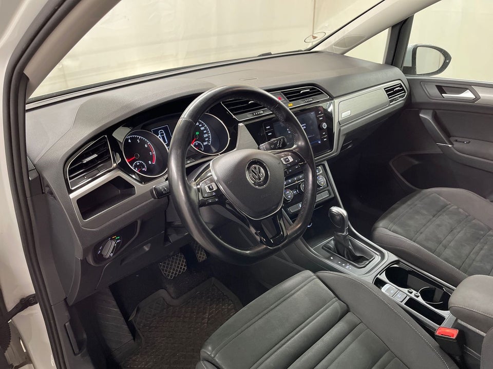 VW Touran 1,4 TSi 150 Highline DSG 7prs 5d