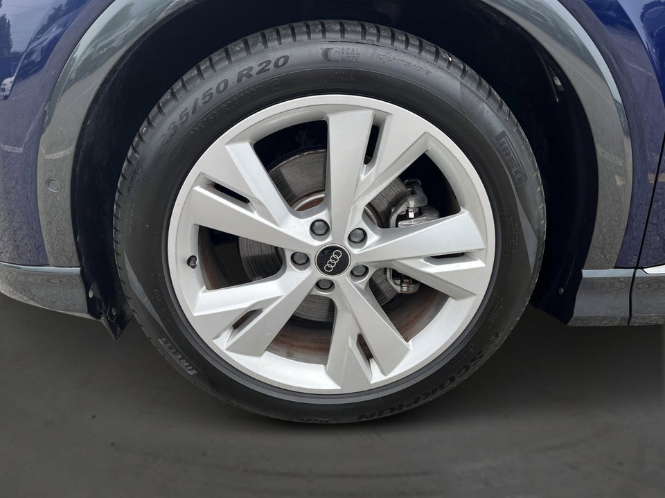 Audi Q4 e-tron 35 S-line 5d
