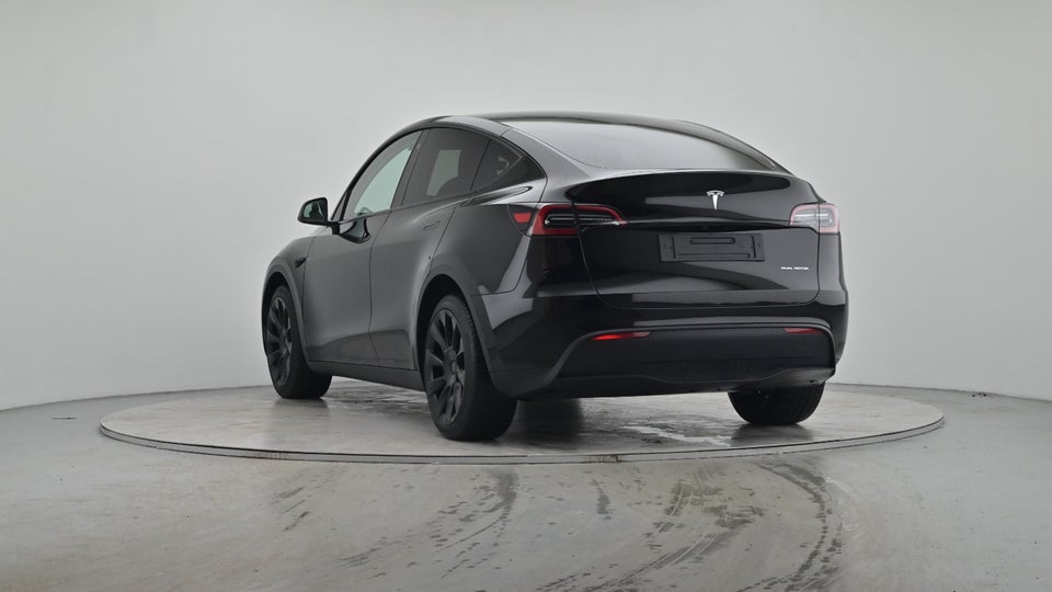 Tesla Model Y Long Range AWD 5d