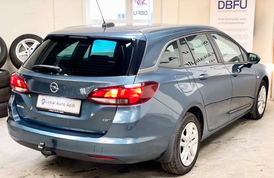 Opel Astra 1,6 CDTi 110 Enjoy Sports Tourer 5d