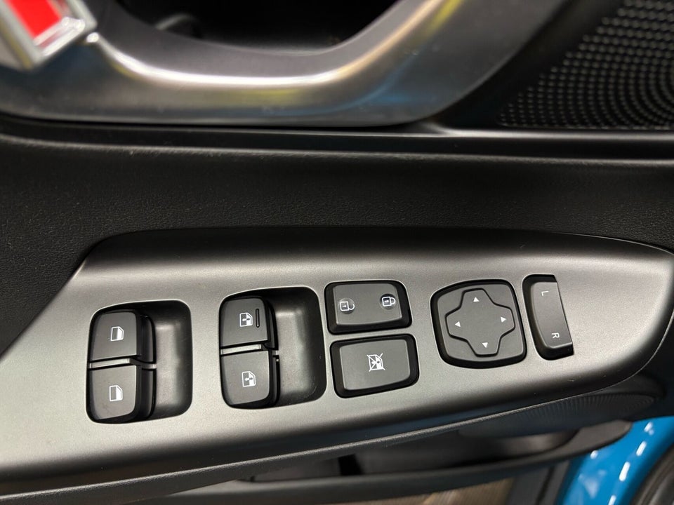 Hyundai Kona 64 EV Essential 5d