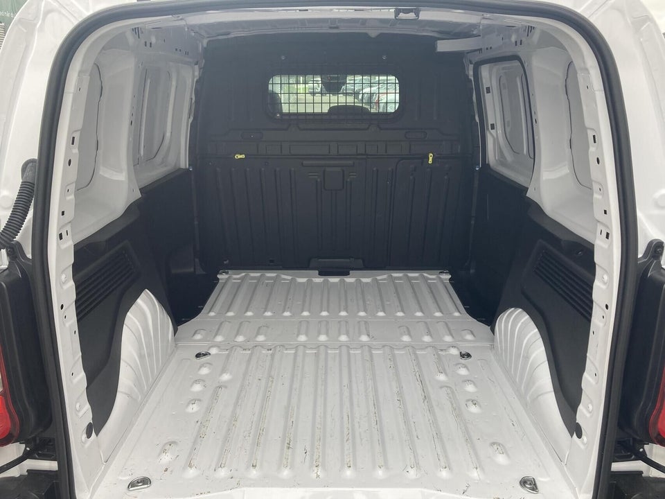 Toyota ProAce City 1,2 T 110 Medium Comfort 5d