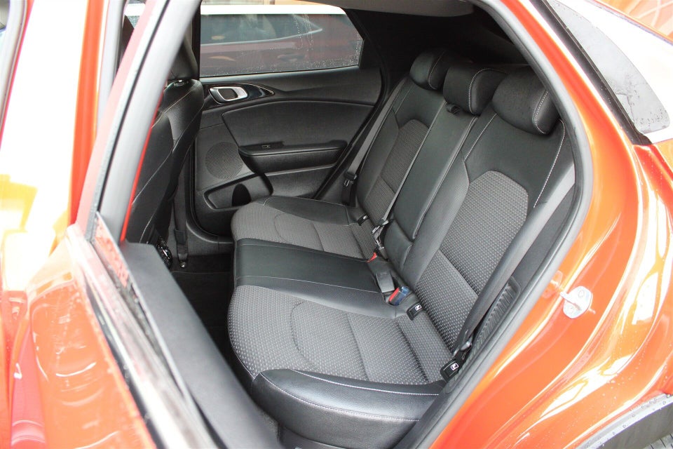 Kia XCeed 1,6 PHEV Upgrade Intro DCT 5d