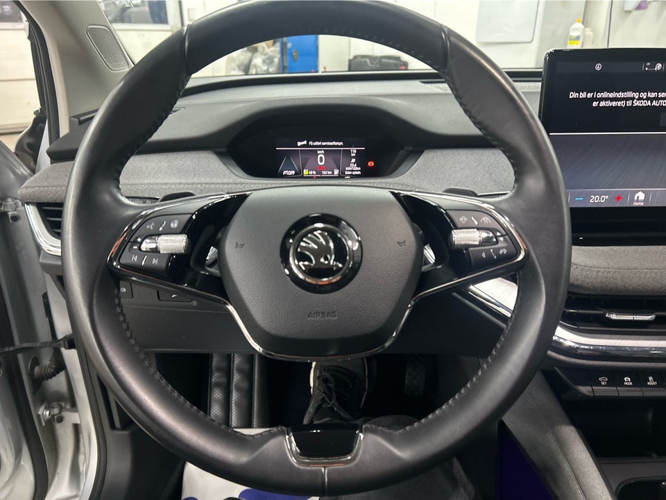 Skoda Enyaq 80 iV Loft 5d