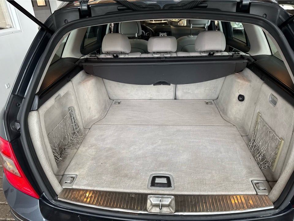 Mercedes C220 2,2 CDi Avantgarde stc. aut. 5d