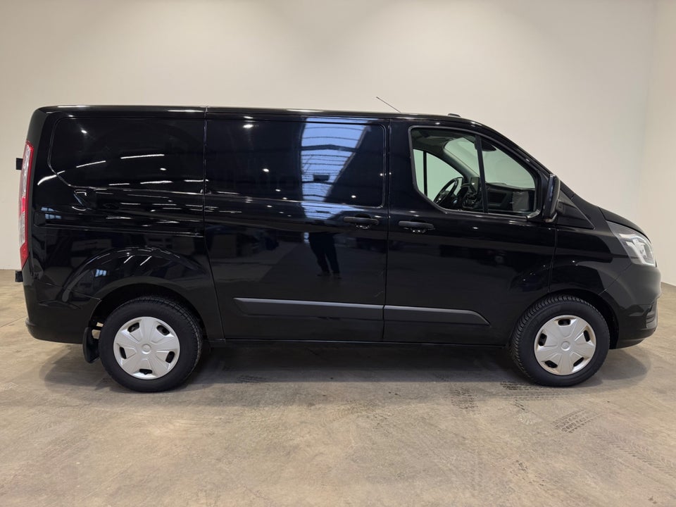Ford Transit Custom 300 L1 2,0 TDCi 130 Active aut.