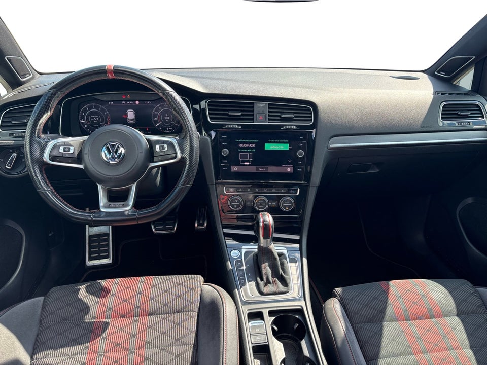 VW Golf VII 2,0 GTi TCR DSG 5d