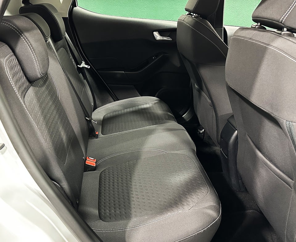 Ford Fiesta 1,5 TDCi 85 Titanium 5d