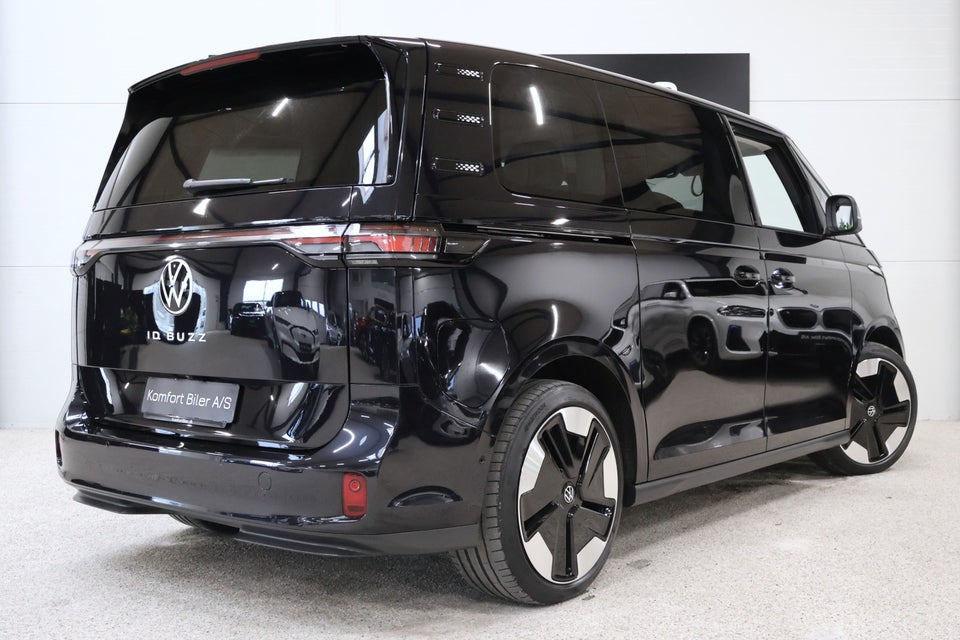 VW ID.Buzz 77 Pro SWB 5d