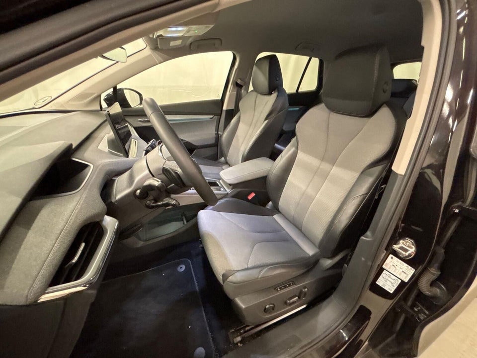 Skoda Enyaq 80x iV Plus 5d