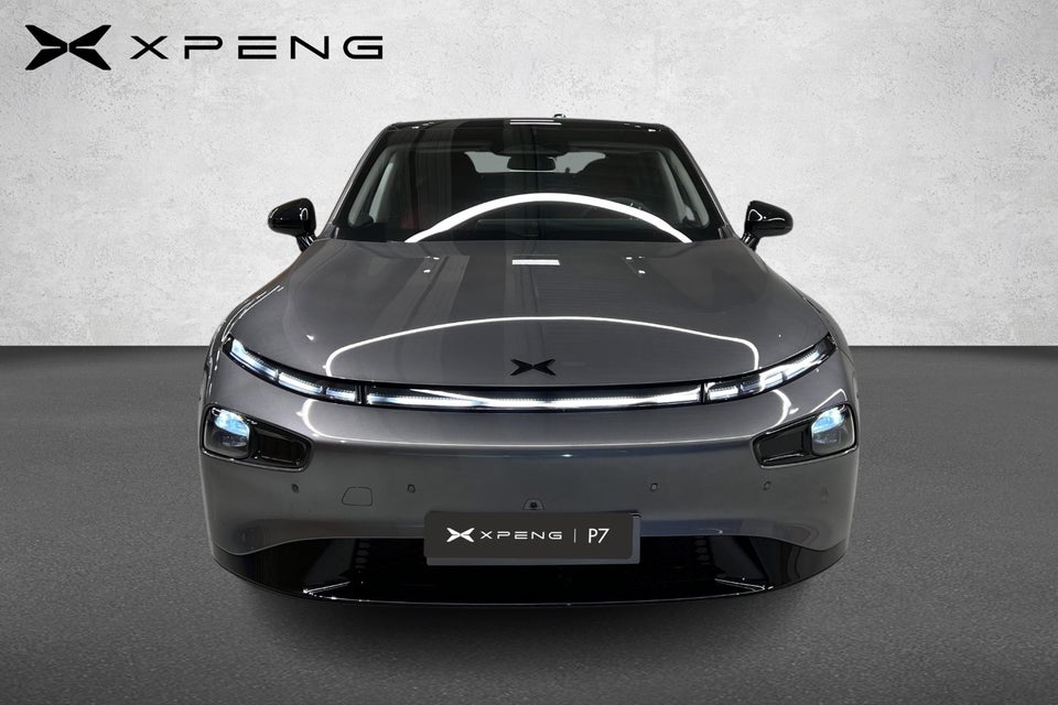 Xpeng P7 Performance 4d