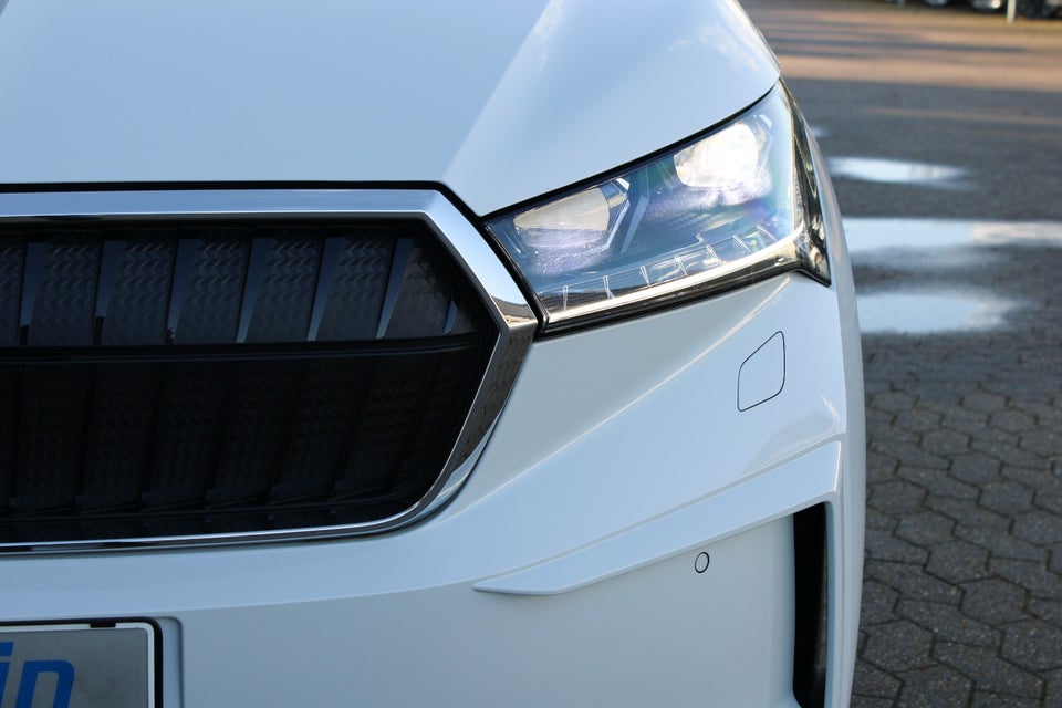Skoda Enyaq 80 iV Loft 5d