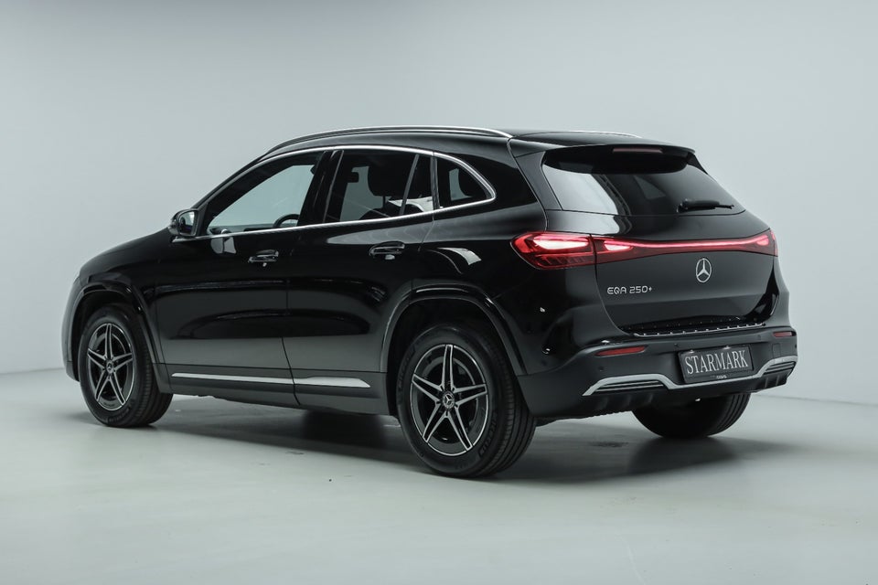 Mercedes EQA250+ AMG Advance 5d