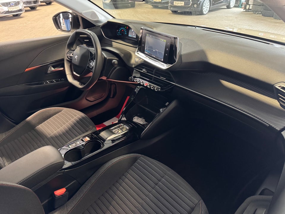 Peugeot e-208 50 Active 5d