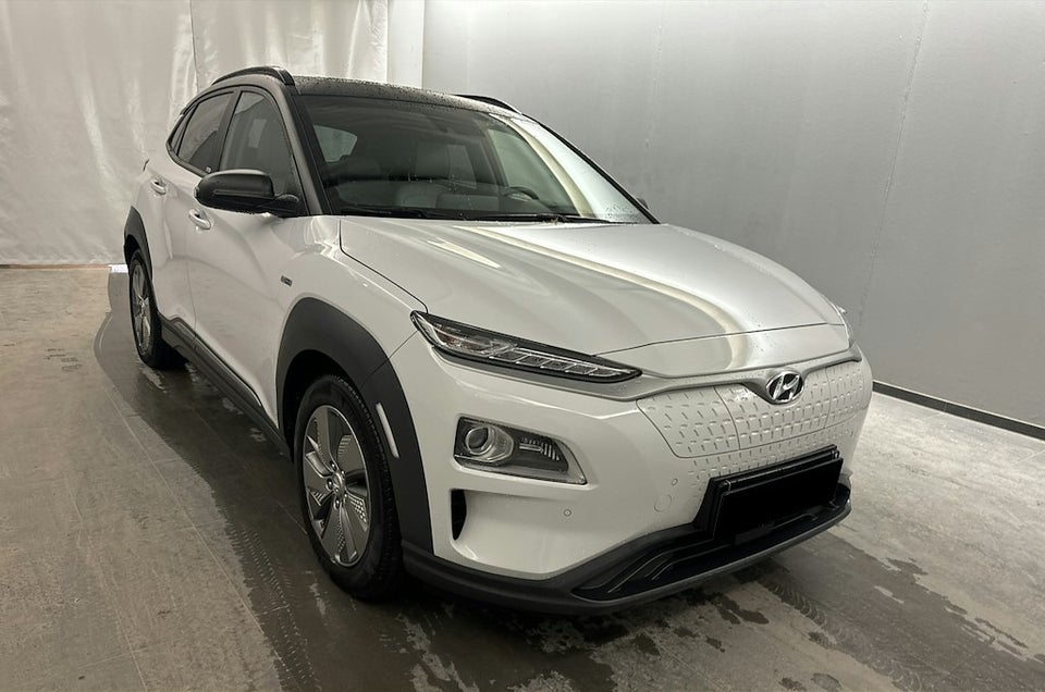 Hyundai Kona 64 EV Premium 5d