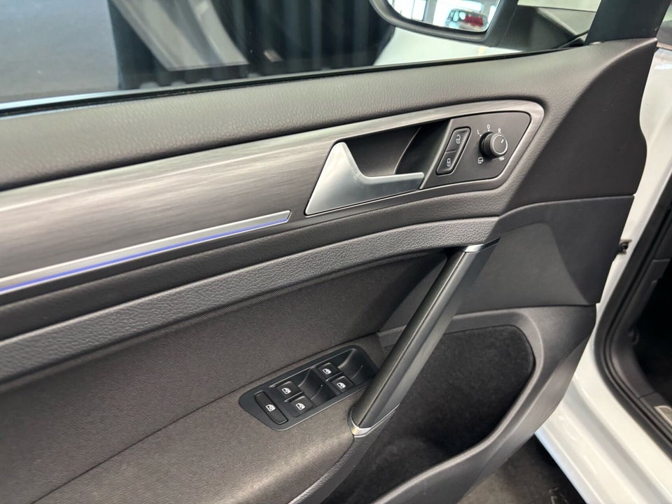 VW e-Golf VII 5d