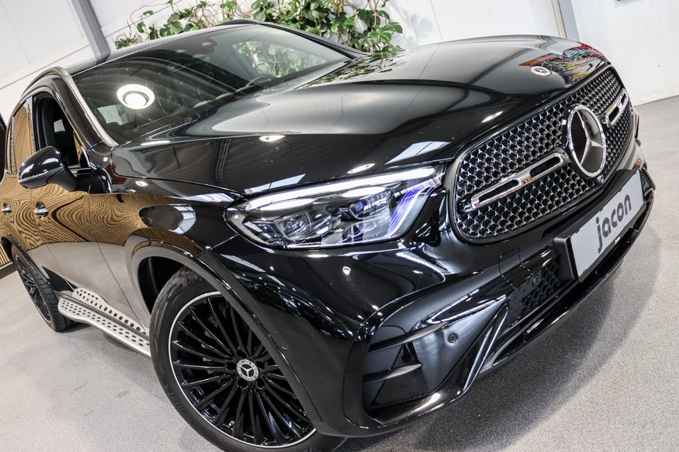 Mercedes GLC300 e 2,0 AMG Line aut. 4Matic 5d