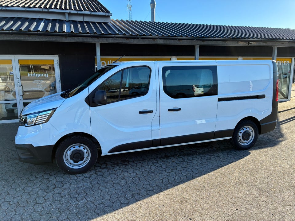 Renault Trafic 2,0 dCi 130 L2H1 Mandskabsvogn