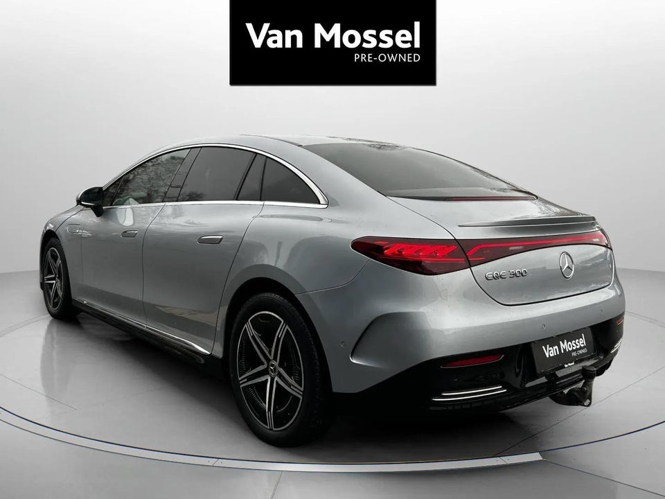 Mercedes EQE300 AMG Line 4d