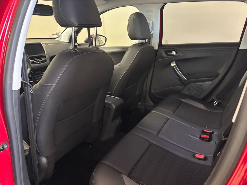 Peugeot 2008 1,2 PureTech 130 Exclusive+ 5d