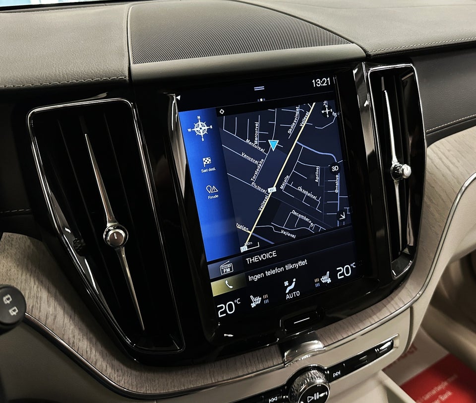 Volvo XC60 2,0 T5 250 Inscription aut. 5d