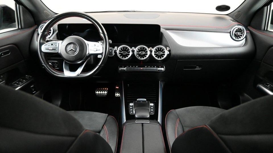 Mercedes EQA350 AMG Line 4Matic 5d